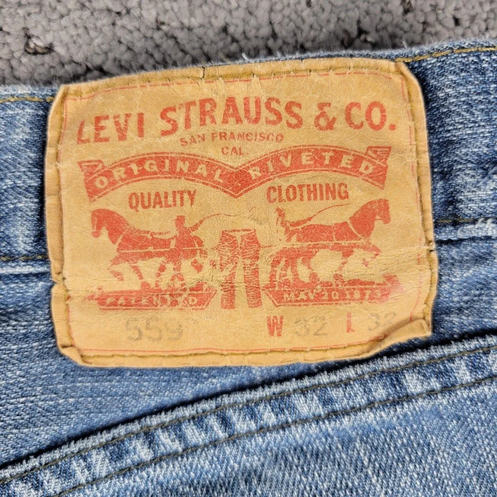 Levis 559 Jeans Mens 32x32 Blue Relaxed Straight Leg Faded Whisker Medium Wash